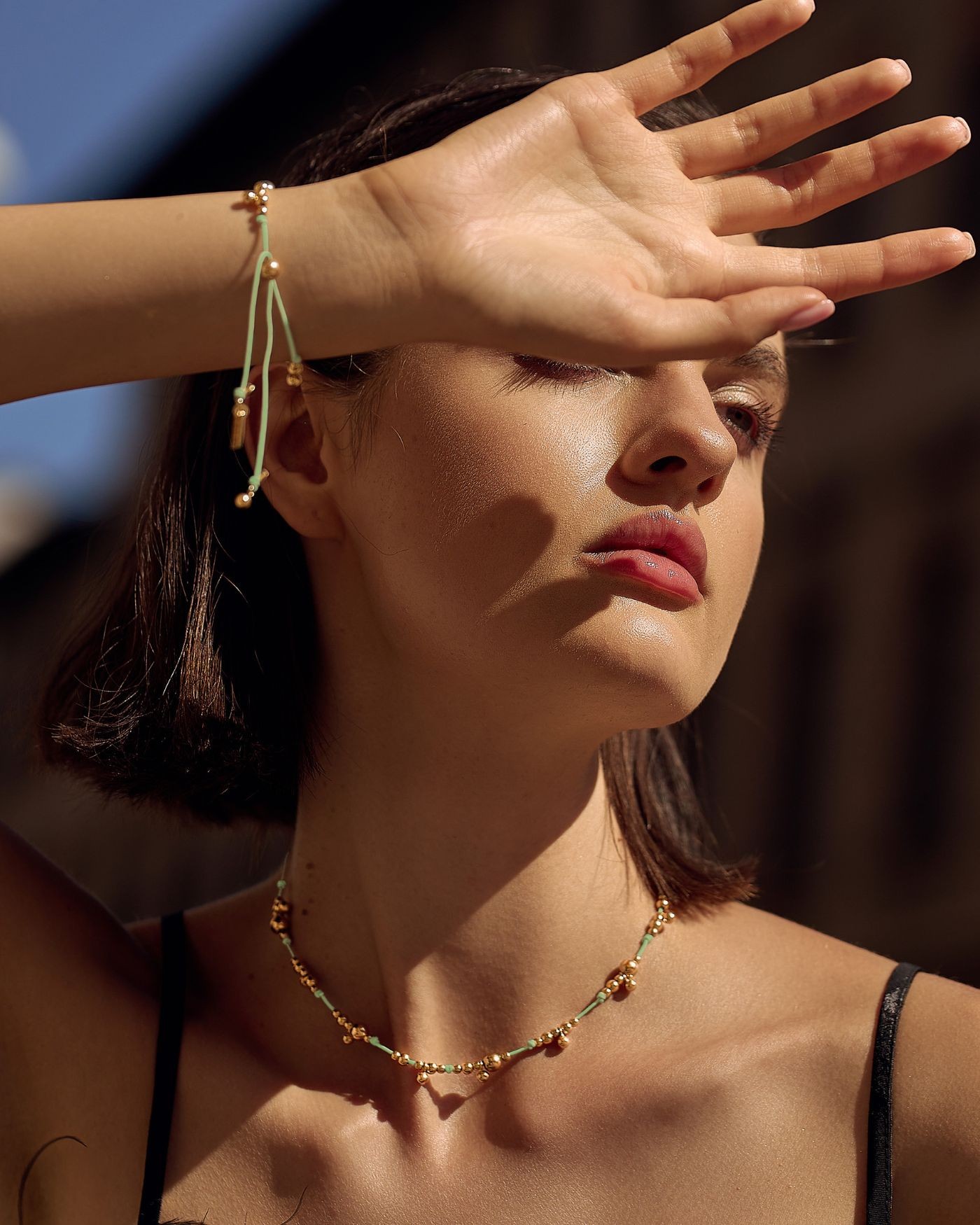 Bracelet on mint cord with gold-gilded beads  - 4