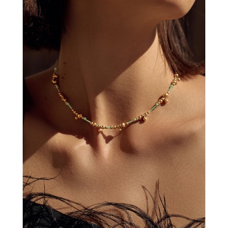 Halskette auf Pfefferminzer Kordel mit vergoldeten Kugeln  - 4